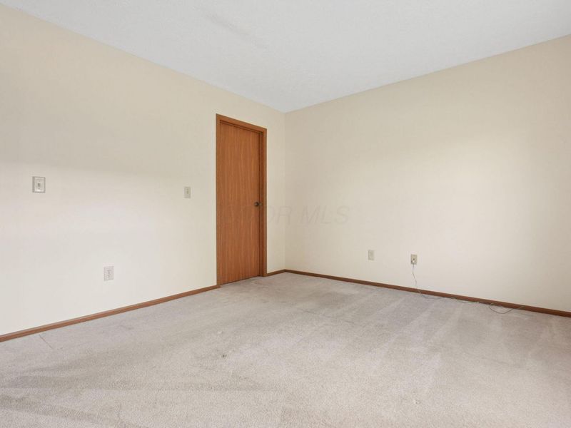 2395 Hooverside Lane , Grove City, OH 43123 Photo 23
