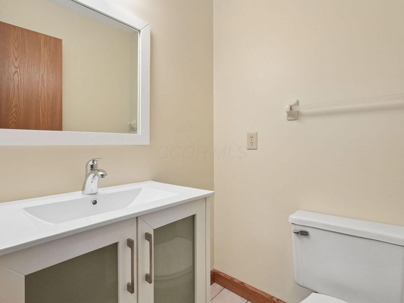 2395 Hooverside Lane , Grove City, OH 43123 Photo 25