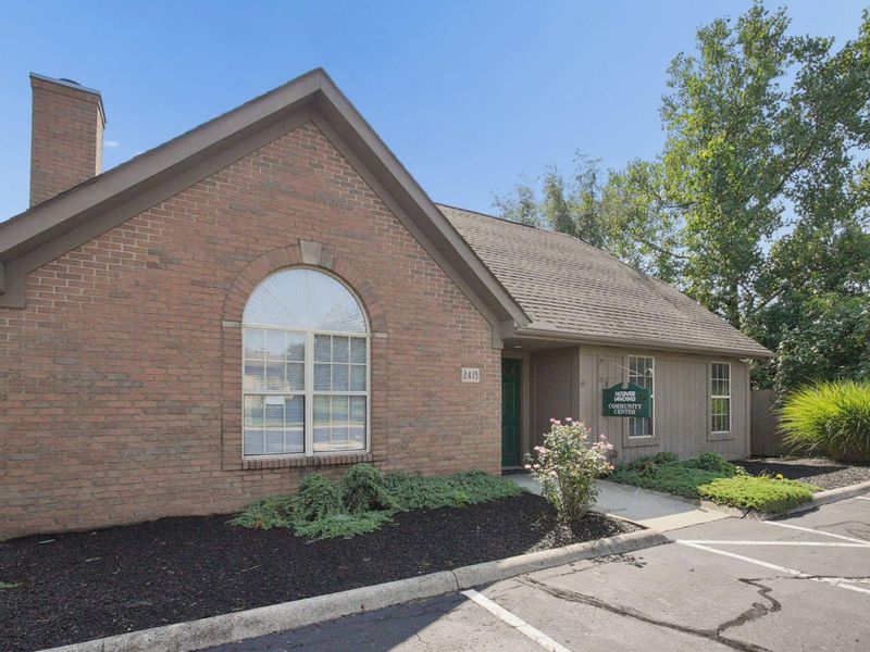 2395 Hooverside Lane , Grove City, OH 43123 Photo 3