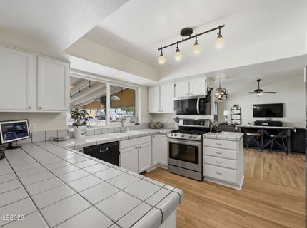 205 Bridle Path Terrace, Sparks, NV 89441 Photo