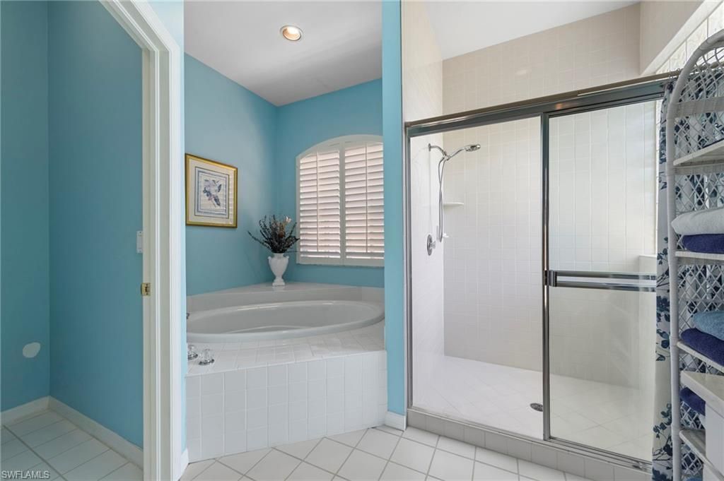 28741 Megan Dr , Bonita Springs, FL 34135 Photo