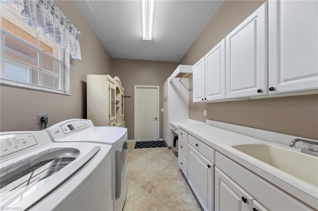 28741 Megan Dr , Bonita Springs, FL 34135 Photo