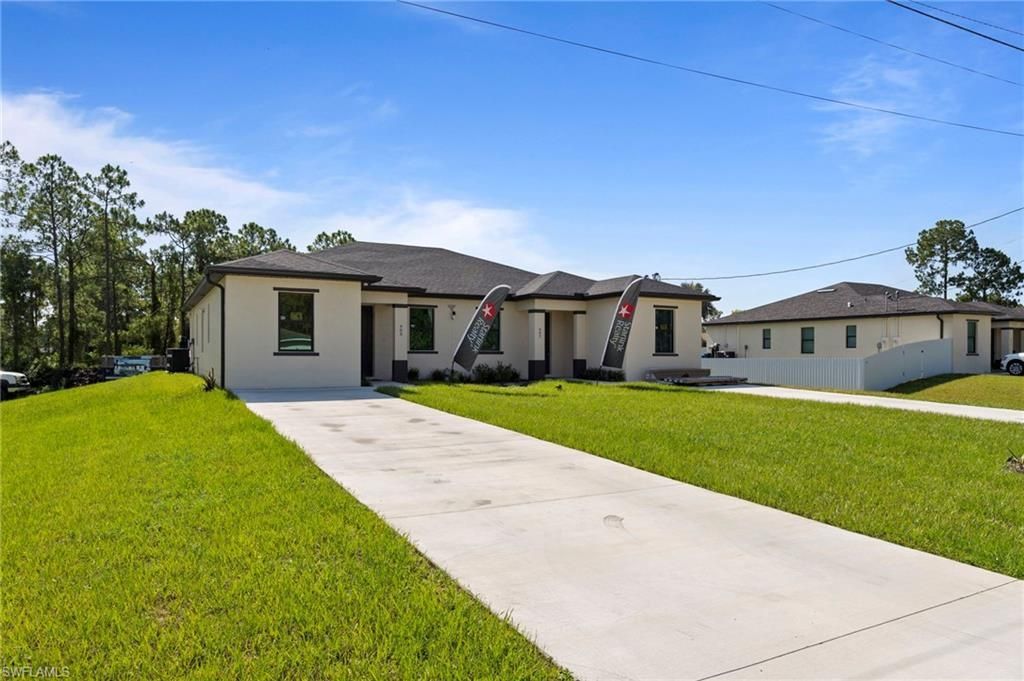 905 Homestead Rd S, Lehigh Acres, FL 33974 Photo