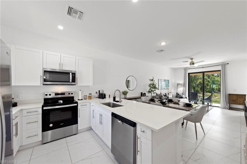 905 Homestead Rd S, Lehigh Acres, FL 33974 Photo