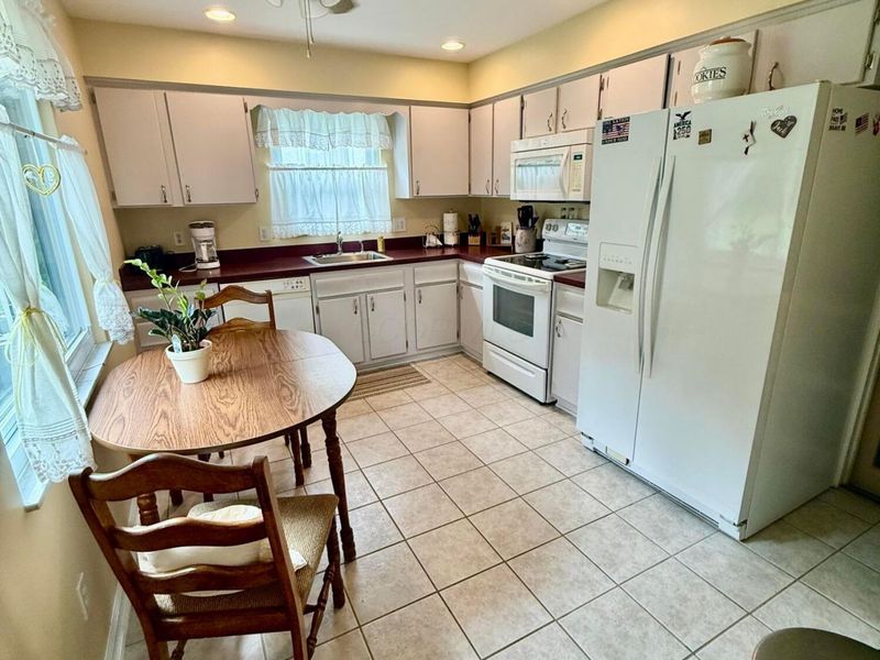 3680 Tillbury Avenue , Columbus, OH 43220 Photo 4