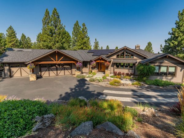 1624 NW Overlook Drive, Bend, OR 97703