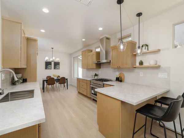 2165 Monument Dr, Lincoln, CA 95648