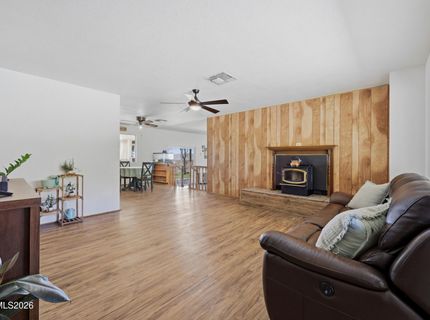 54 Locust Drive, Yerington, NV 89447 Photo