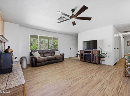 54 Locust Drive, Yerington, NV 89447 Photo