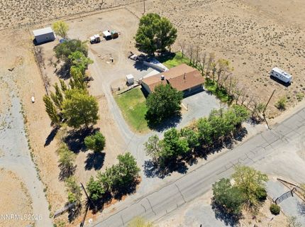 54 Locust Drive, Yerington, NV 89447 Photo