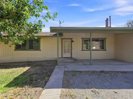 54 Locust Drive, Yerington, NV 89447 Photo