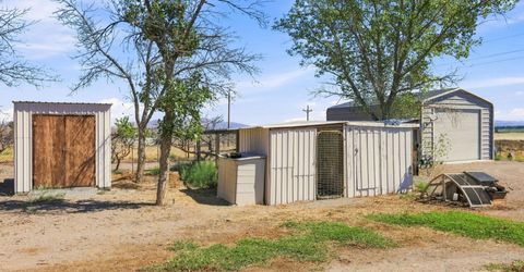 54 Locust Drive, Yerington, NV 89447 Photo