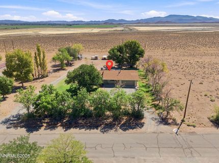 54 Locust Drive, Yerington, NV 89447 Photo