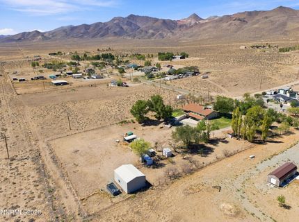 54 Locust Drive, Yerington, NV 89447 Photo