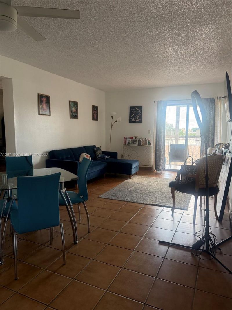 3640 NW 9th St, Unit 407, Miami, FL 33125 Photo