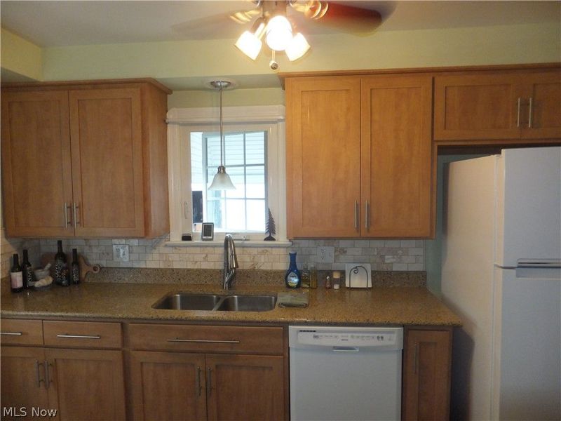 4224 W 58th Street, Cleveland, OH 44144 Photo 10