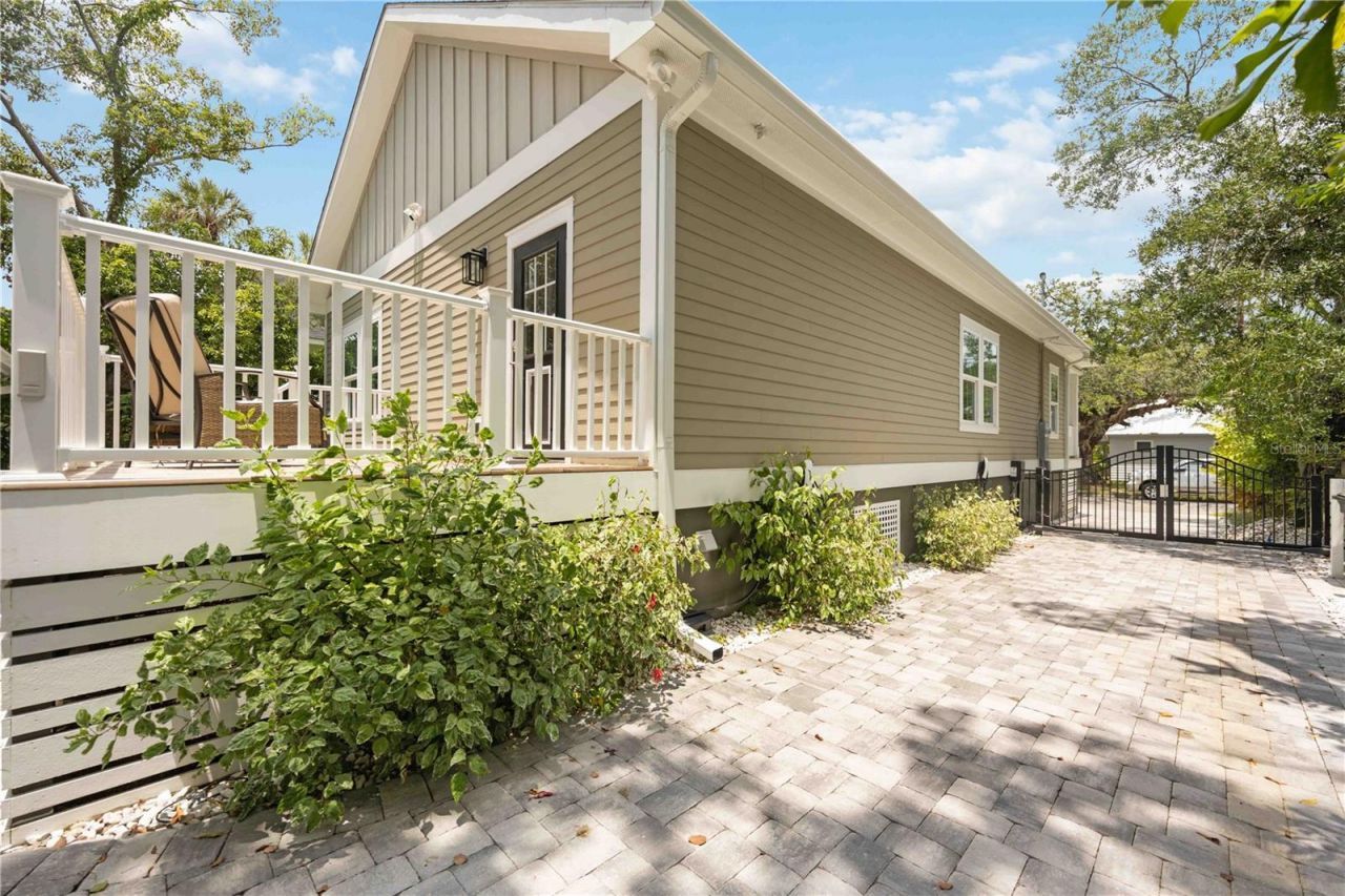 1623 8th Avenue W, Bradenton, FL 34205 Photo