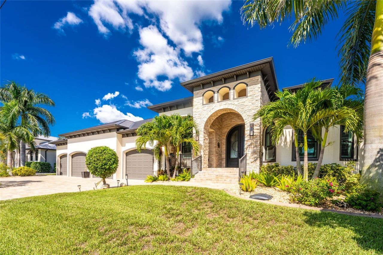 2035 Padre Island Drive, Punta Gorda, FL 33950 Photo