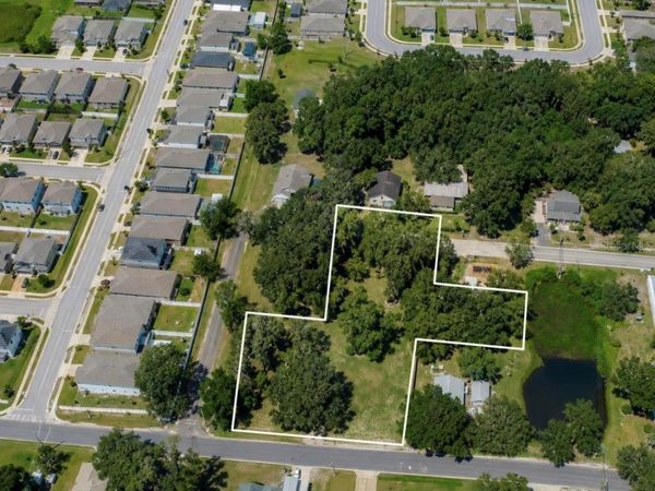 711 PINE , MOUNT DORA, FL 32757