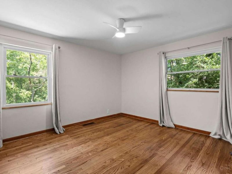 2562 Montana Avenue, Cincinnati, OH 45211 Photo 14