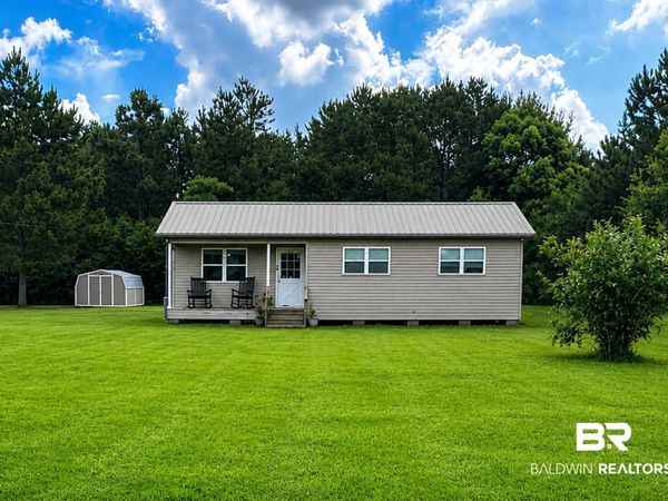 21490 Brewton Rd, Robertsdale, AL 36567