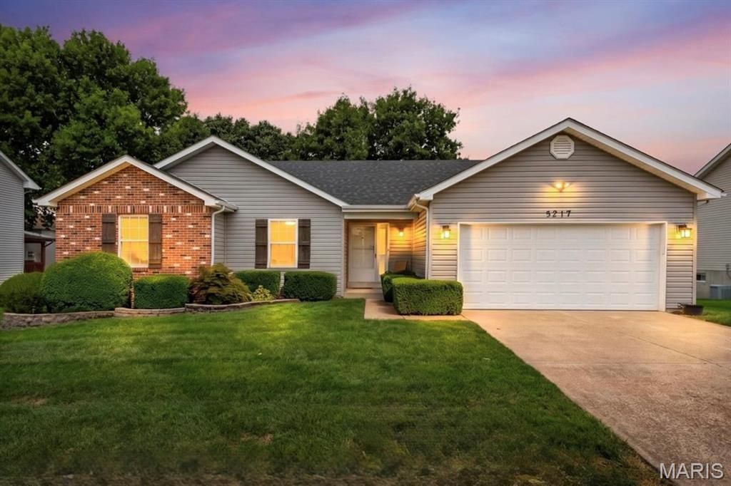 5217 Summerfield Drive , Imperial, MO 63052 Main Photo