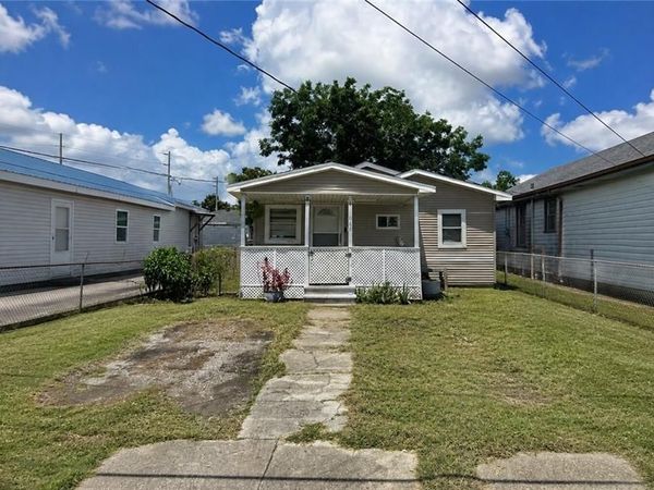 1066 AVENUE A, Westwego, LA 70094