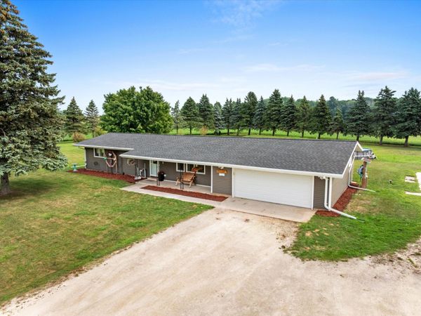 12215 Novy Rd, Gibson, WI 54247