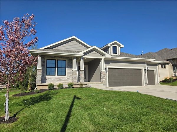 2394 W Wabash Street, Olathe, KS 66061