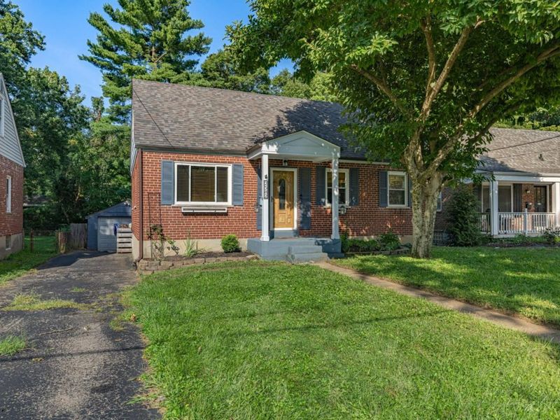 2582 Bonnie Drive, Cincinnati, OH 45230 Photo 3