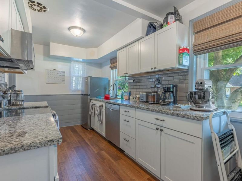 2582 Bonnie Drive, Cincinnati, OH 45230 Photo 8