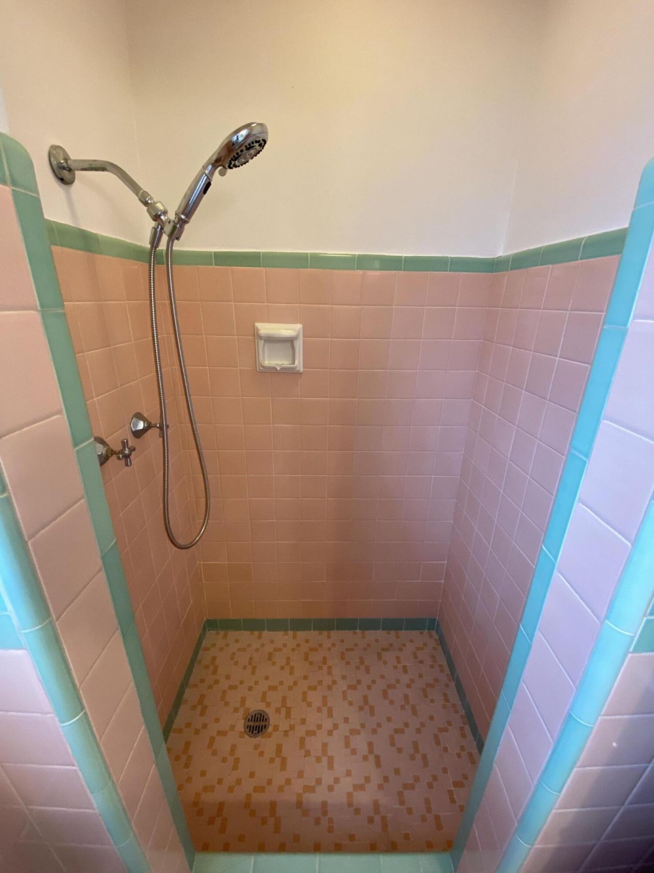 1020 NE 3rd Street, Unit 1020, Fort Lauderdale, FL 33301 Photo