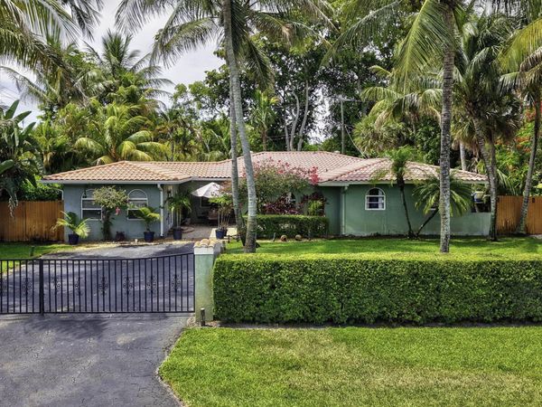3000 Sherwood Boulevard, Delray Beach, FL 33445
