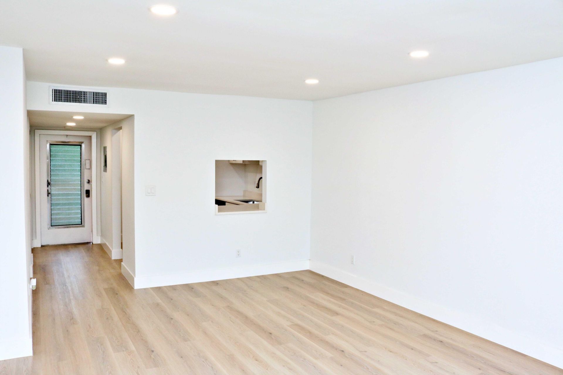 6000 NW 64th Avenue, Unit 303, Tamarac, FL 33319 Photo