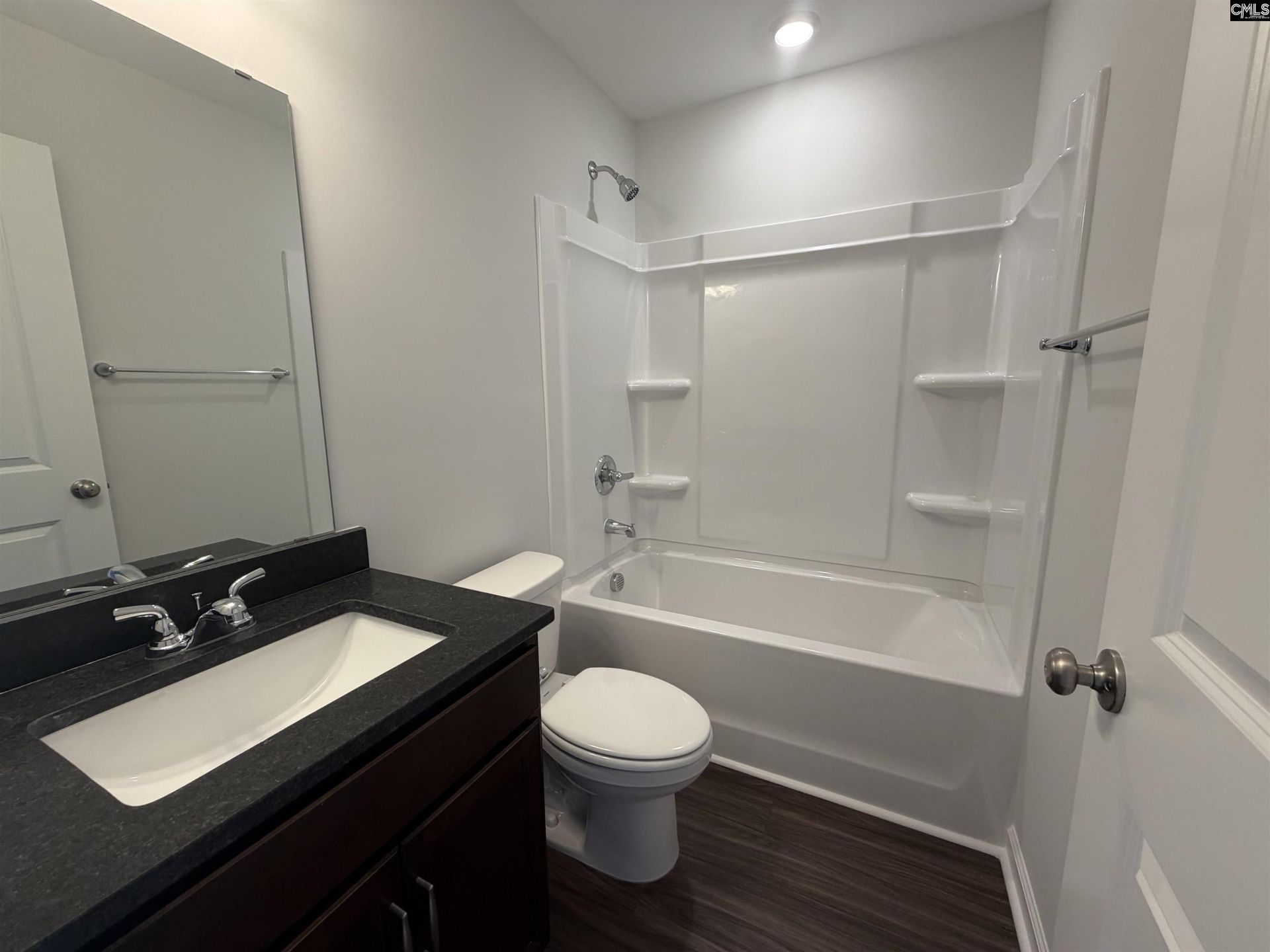 3083 Harborview Drive Photo 15