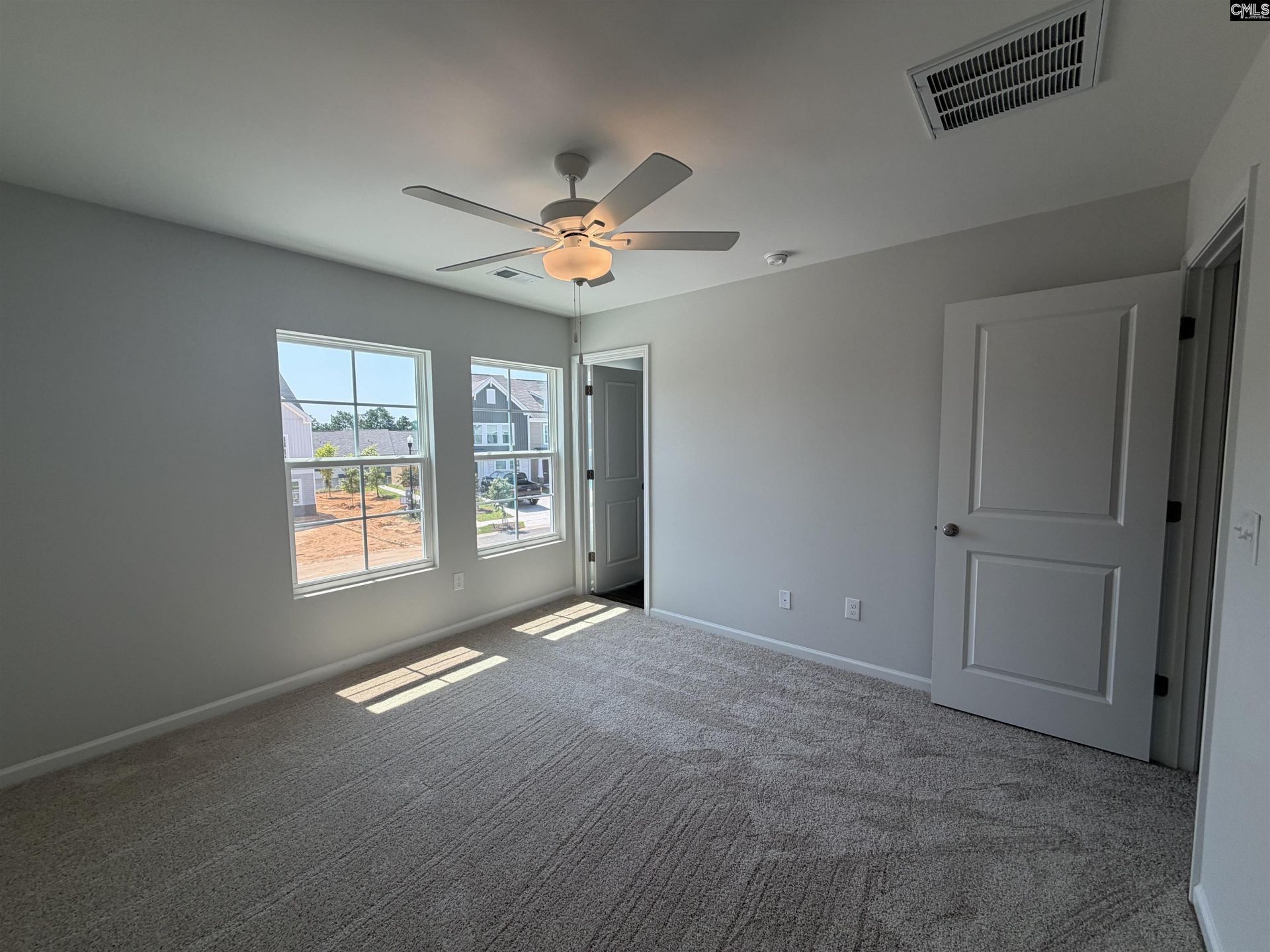 3083 Harborview Drive Photo 16