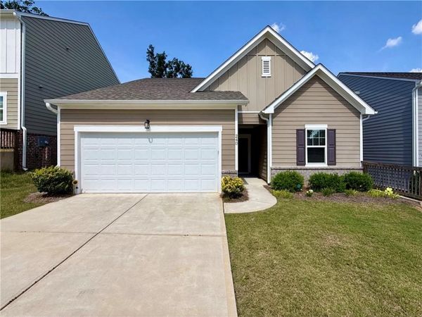 240 Hyde Park , Winder, GA 30680