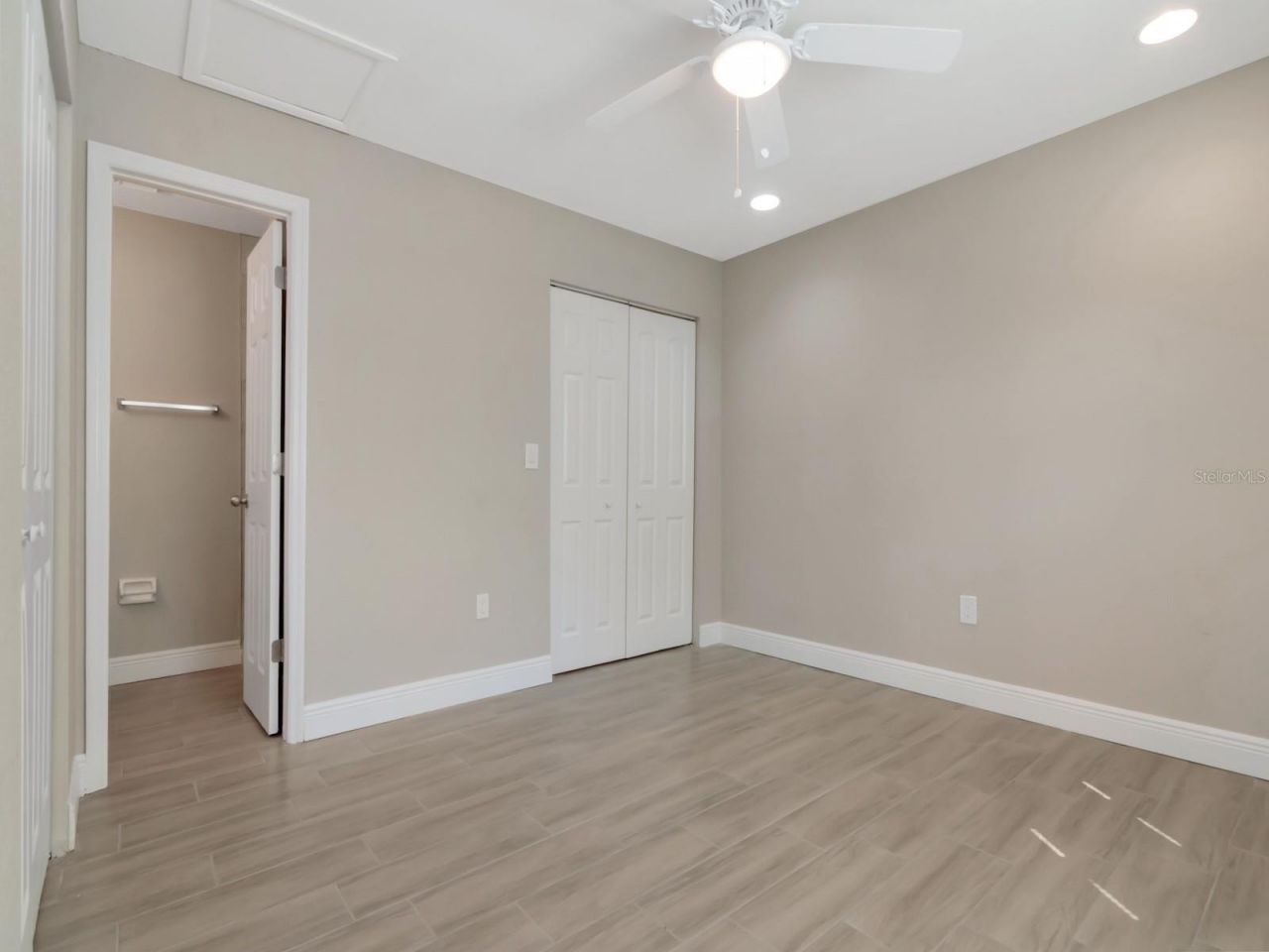 1207 62nd Avenue E, Bradenton, FL 34203 Photo