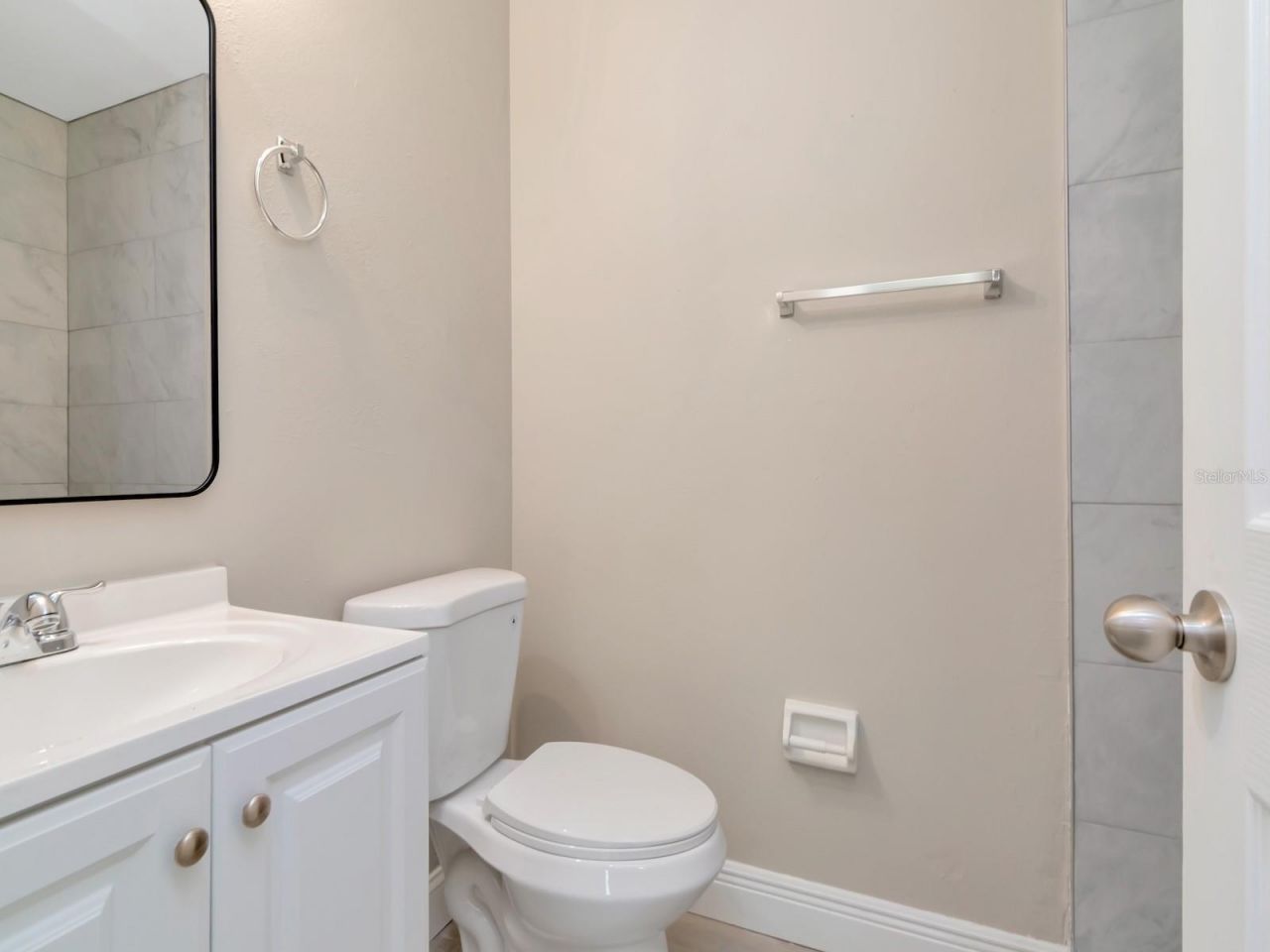 1207 62nd Avenue E, Bradenton, FL 34203 Photo
