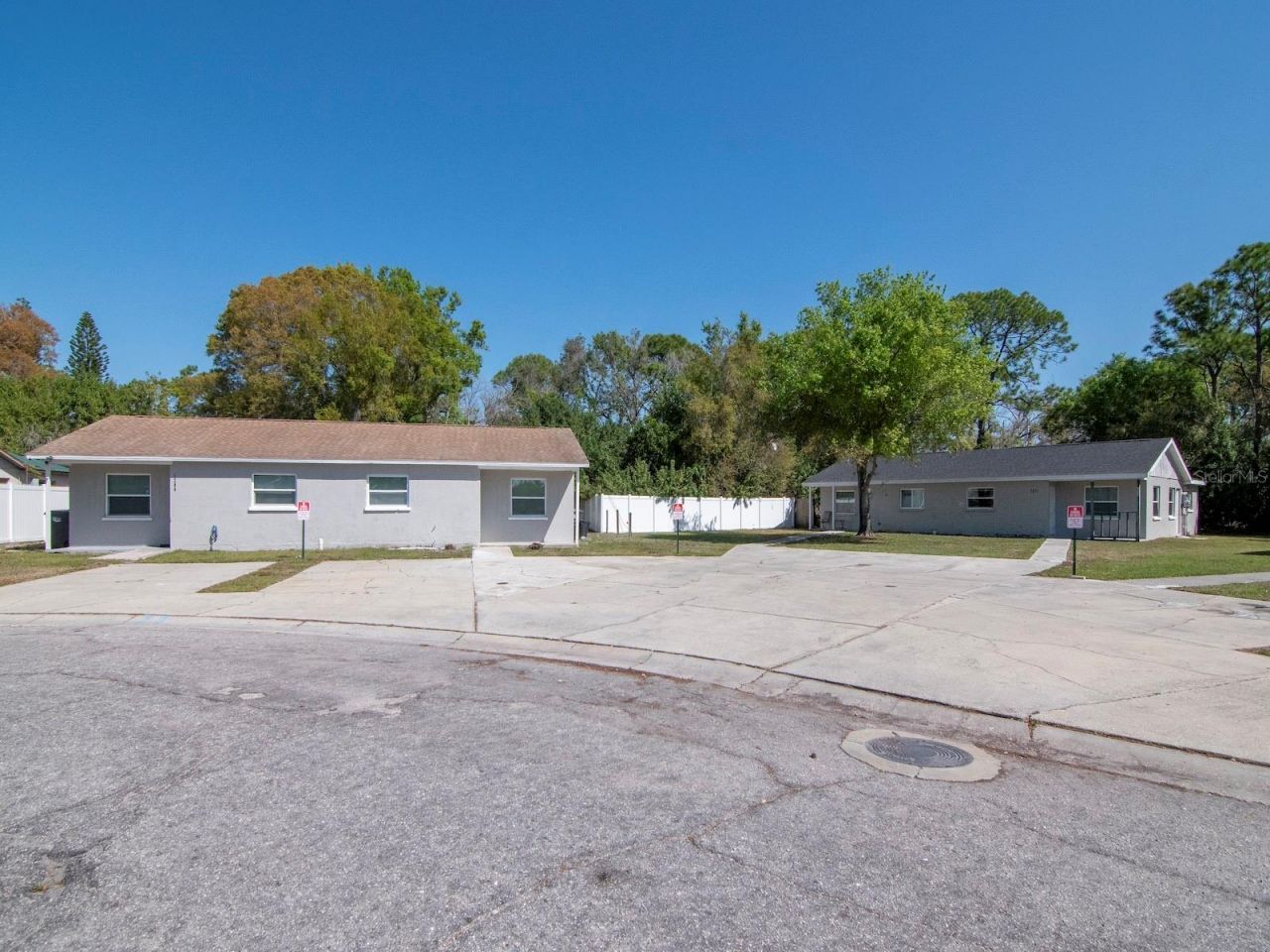 1207 62nd Avenue E, Bradenton, FL 34203 Photo