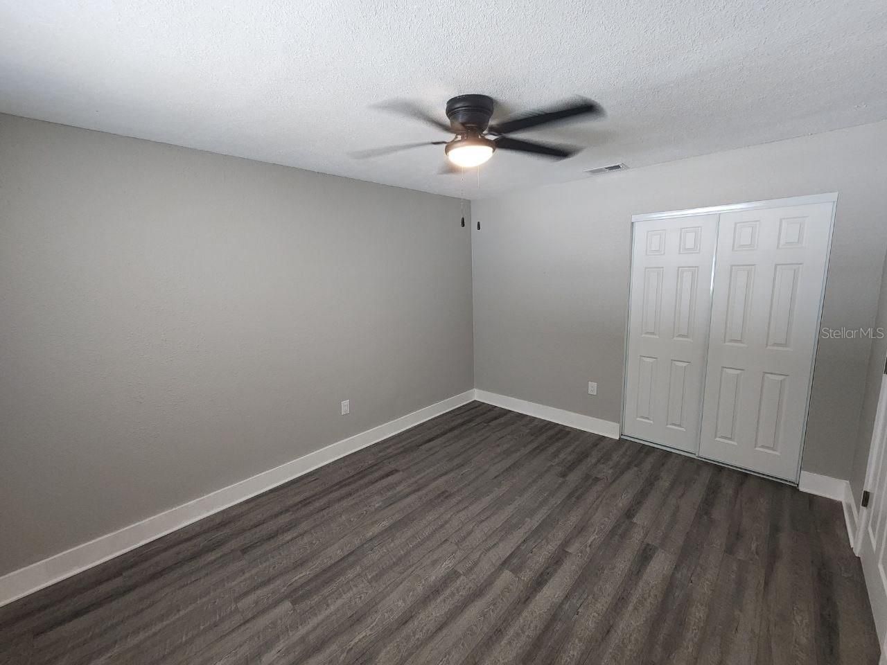 1207 62nd Avenue E, Bradenton, FL 34203 Photo