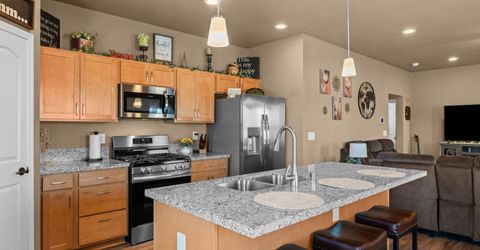 1323 Serenity Circle, Fernley, NV 89408 Photo