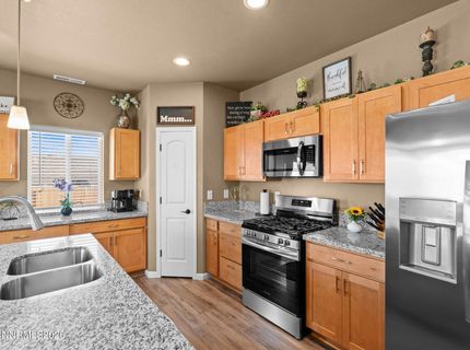 1323 Serenity Circle, Fernley, NV 89408 Photo