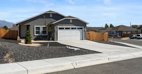 1323 Serenity Circle, Fernley, NV 89408 Photo