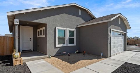 1323 Serenity Circle, Fernley, NV 89408 Photo