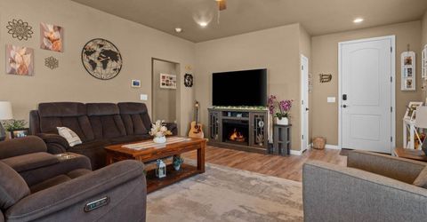 1323 Serenity Circle, Fernley, NV 89408 Photo