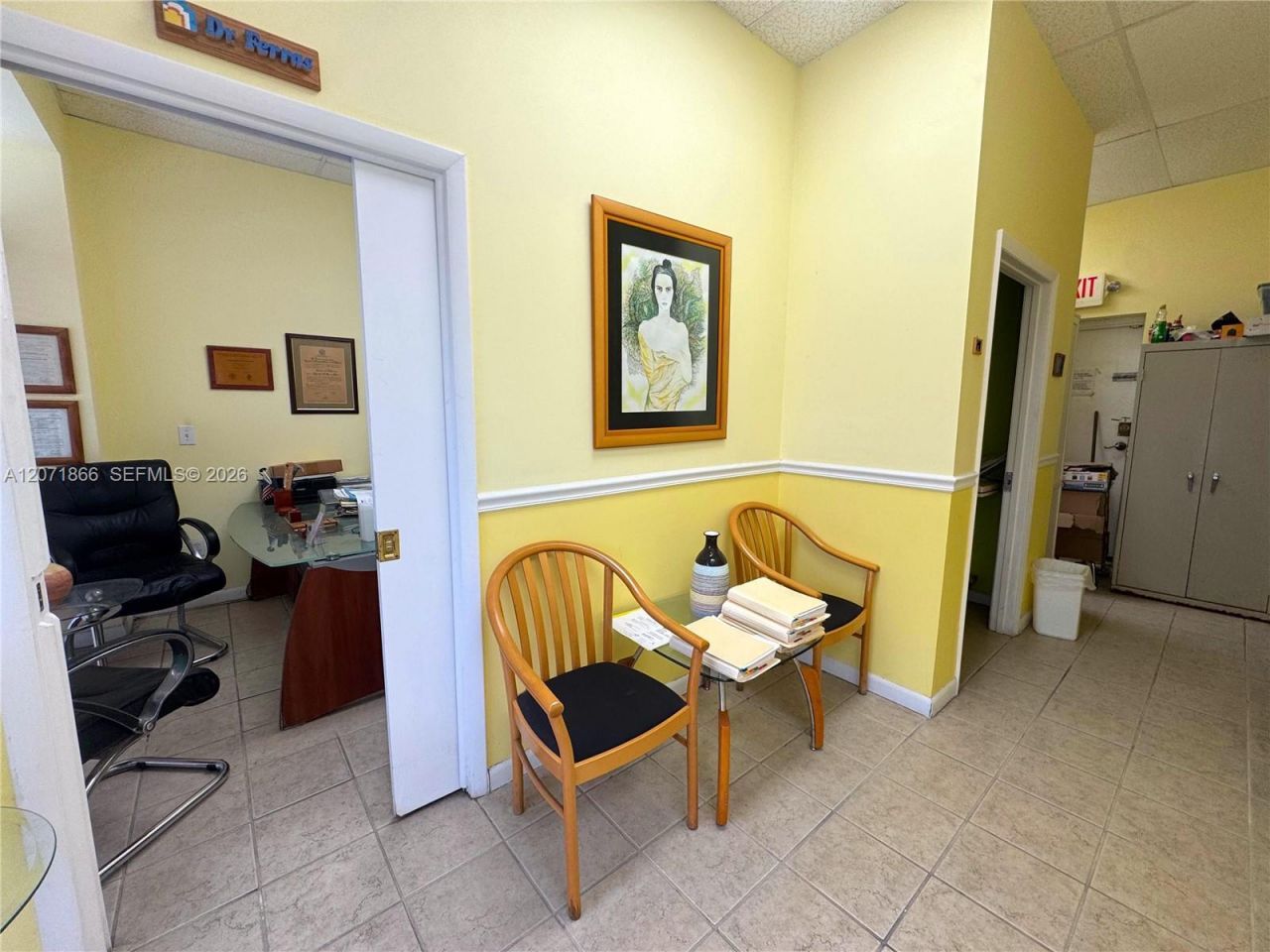 1058 SW 1st St , Miami, FL 33130 Photo