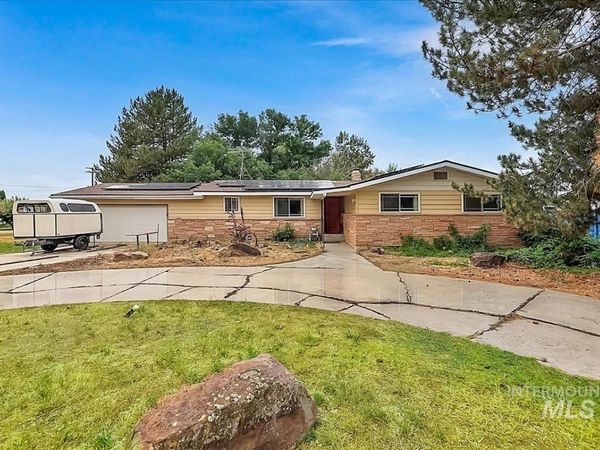 22081 Jeanne, Caldwell, ID 83607