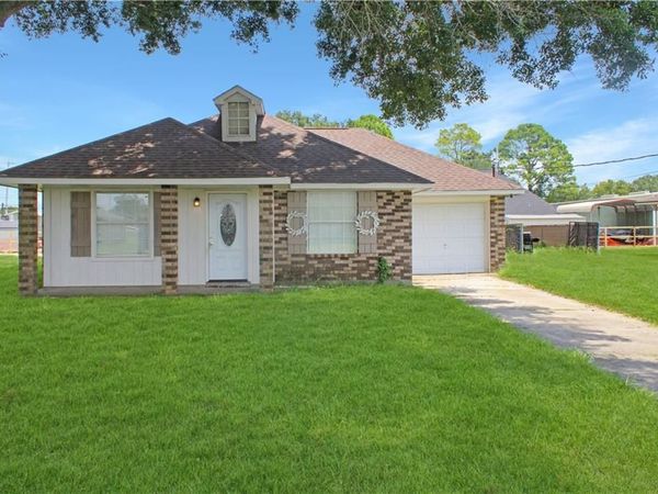326 N MAGNOLIA Street, Gramercy, LA 70052