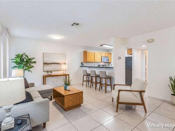 1800 Edmond Street , Unit 130, Las Vegas, NV 89146